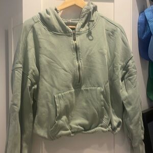 Green free people movement cropped quarter zip size medium